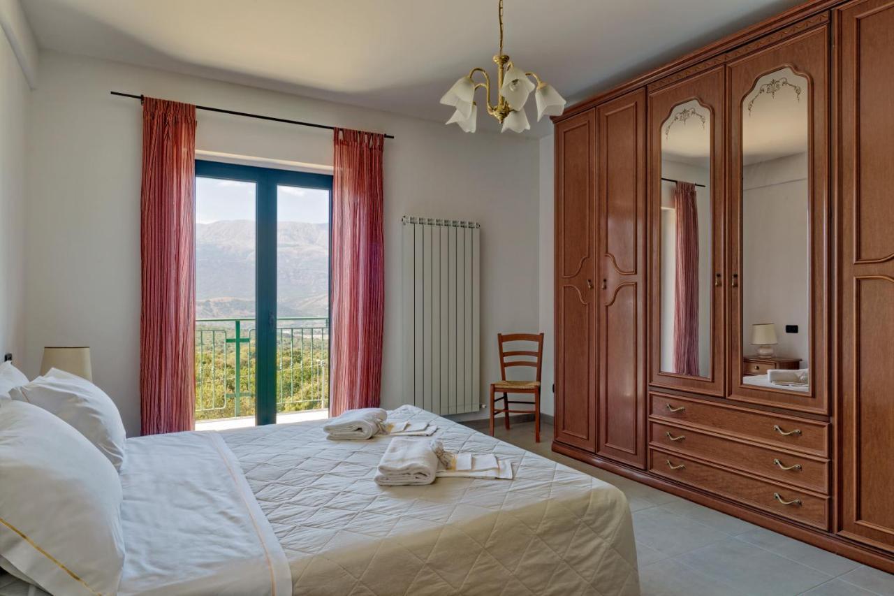Agriturismo Statale 17 Poggio Picenze Ngoại thất bức ảnh