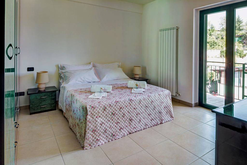 Agriturismo Statale 17 Poggio Picenze Ngoại thất bức ảnh