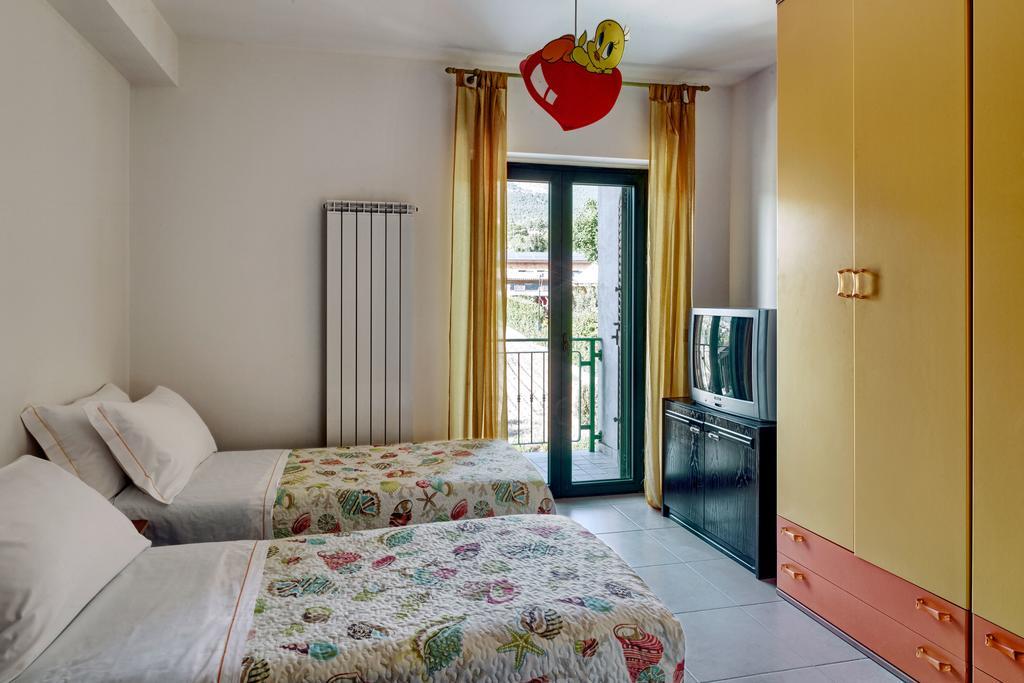 Agriturismo Statale 17 Poggio Picenze Ngoại thất bức ảnh